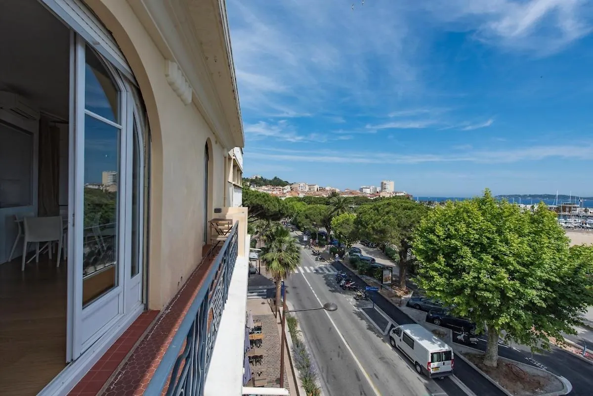 Vue Golfe St Tropez A Ste Maxime Yourhosthelper Sainte-Maxime