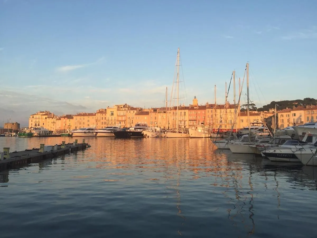 Vue Golfe St Tropez A Ste Maxime Yourhosthelper Sainte-Maxime 0*,  France