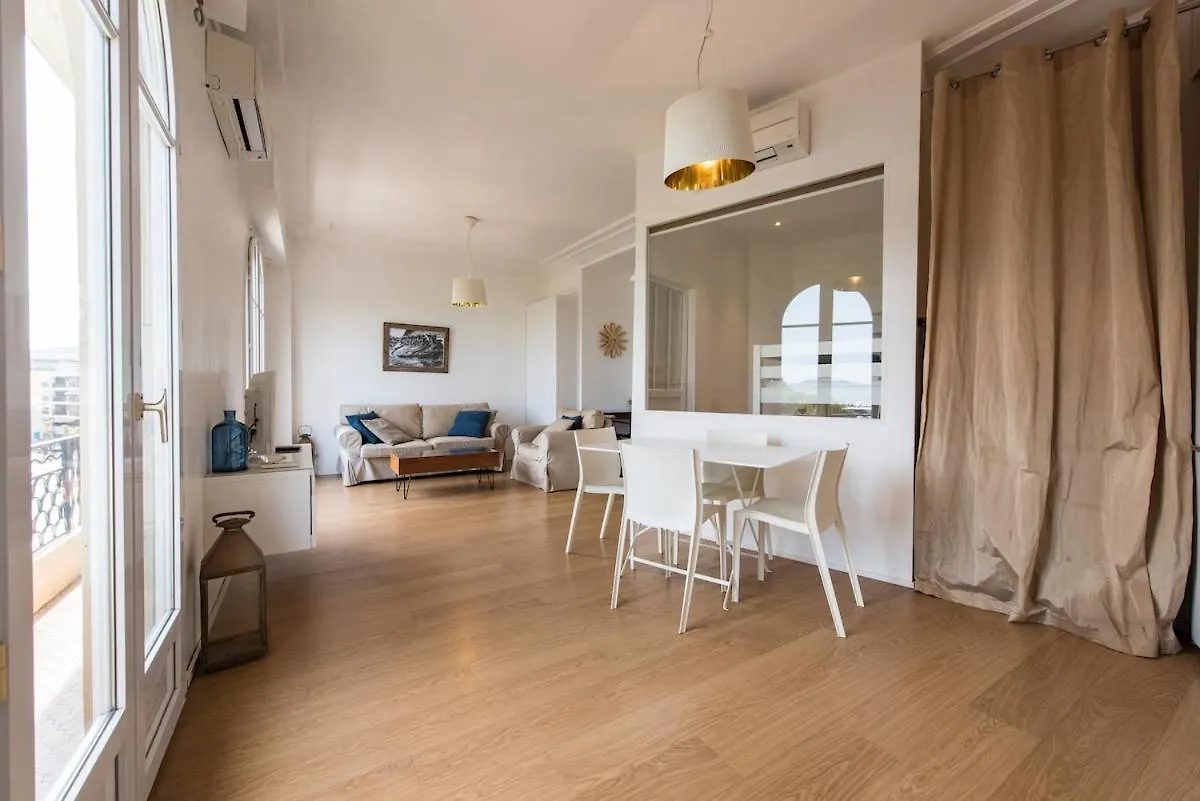 Vue Golfe St Tropez A Ste Maxime Yourhosthelper Sainte-Maxime